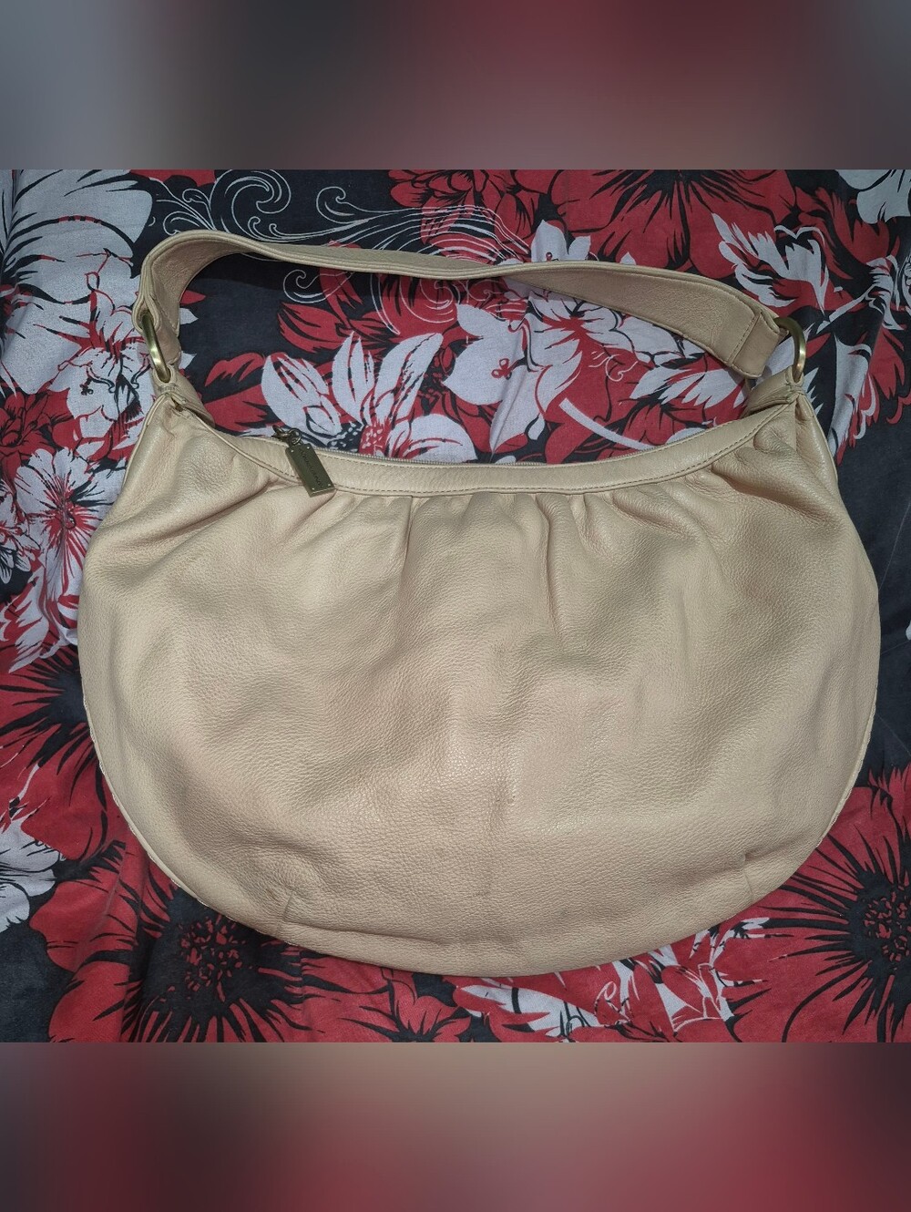 Y2K Donald J. Pliner Soft Cream Leather Hobo Shoulder Bag